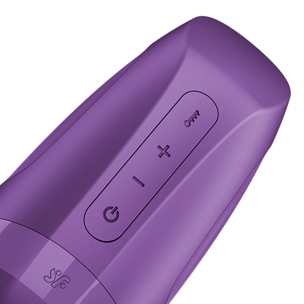 Satisfyer Men Heat Vibration – Heating and Vibrating Masturbator Secondary image