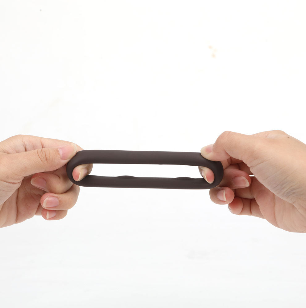 Maia Gunner (Chocolate Dark) – Stretchy Liquid Silicone Cock Ring > Cock Ring > Single
