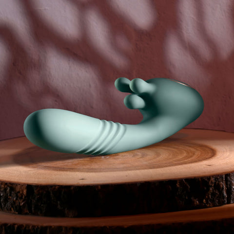 Evolved Thrust Into Ecstasy 21 cm USB Rechargeable Vibrator DONGS Thrusting