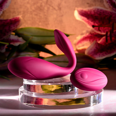 Evolved Cherry Pose Flexible USB Rechargeable Vibrator With Remote Couples Toys