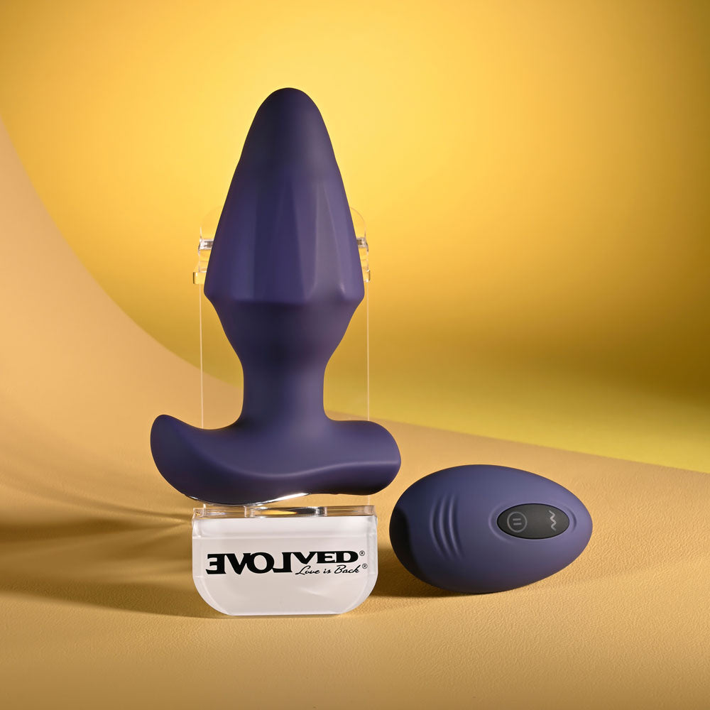 Evolved Starburst – Expandable Rechargeable Vibrating Butt Plug > Anal Range > Vibrating Butt Plugs