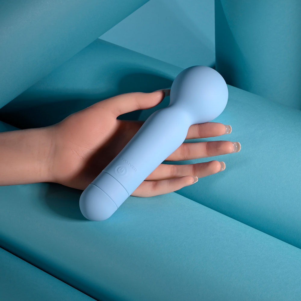 Evolved Iris – USB Rechargeable Waterproof Massage Wand 18.3 cm > Sex Toys > Mini Massagers