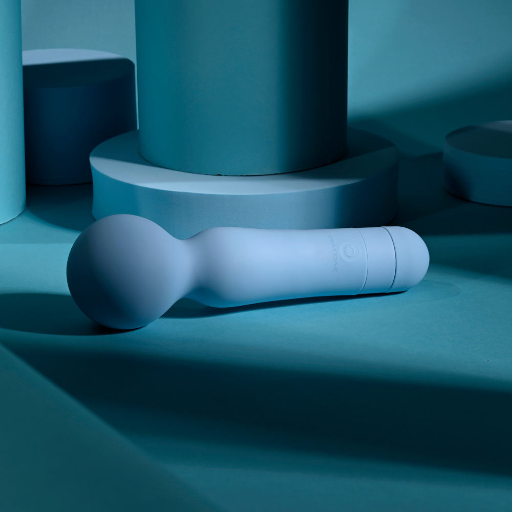 Evolved Iris – USB Rechargeable Waterproof Massage Wand 18.3 cm > Sex Toys > Mini Massagers