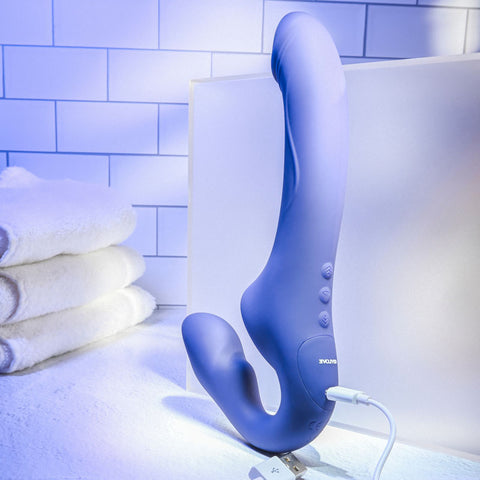 Evolved 2 BECOME 1 23.5 cm USB Rechargeable Strapless Strap-On > Realistic Dildos and Vibes > Strapless Strap Ons