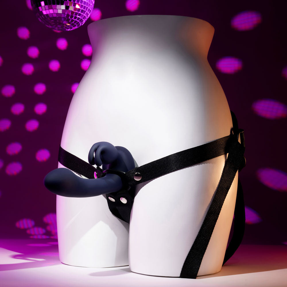 Evolved GIVING VIBES 14.6 cm Vibrating Strap-On > Dildos > Strap On Harnesses
