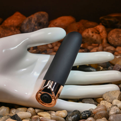 Gender X The Gold Standard Rose Gold 10 cm USB Rechargeable Bullet Vibrator BULLETS