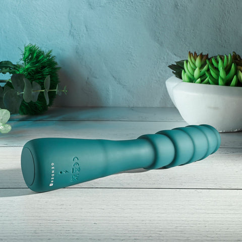 Gender X SCORPION Vibrator 21.2 cm Long Ribbed Design Vibrators