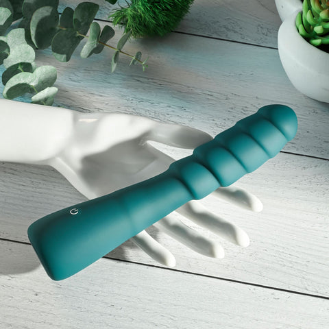 Gender X SCORPION Vibrator 21.2 cm Long Ribbed Design Vibrators