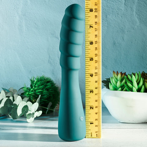 Gender X SCORPION Vibrator 21.2 cm Long Ribbed Design Vibrators