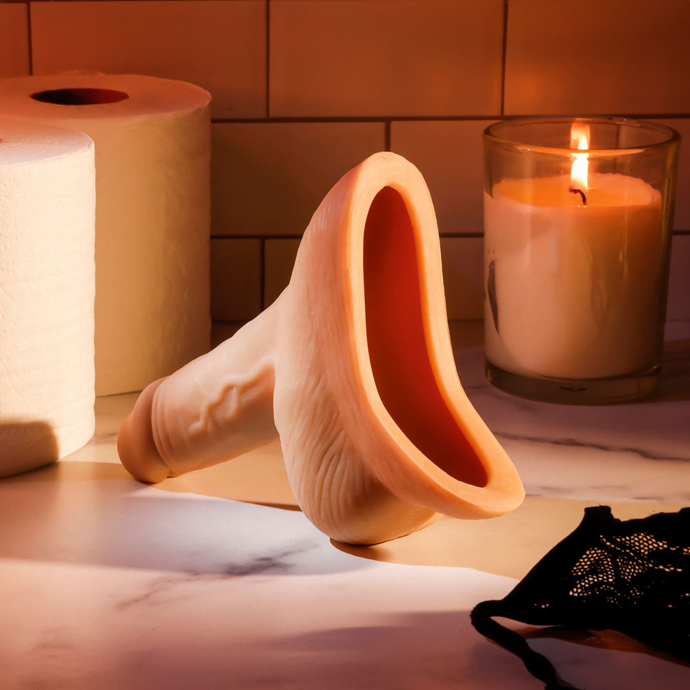 Gender X Stand to Pee Funnel - Light