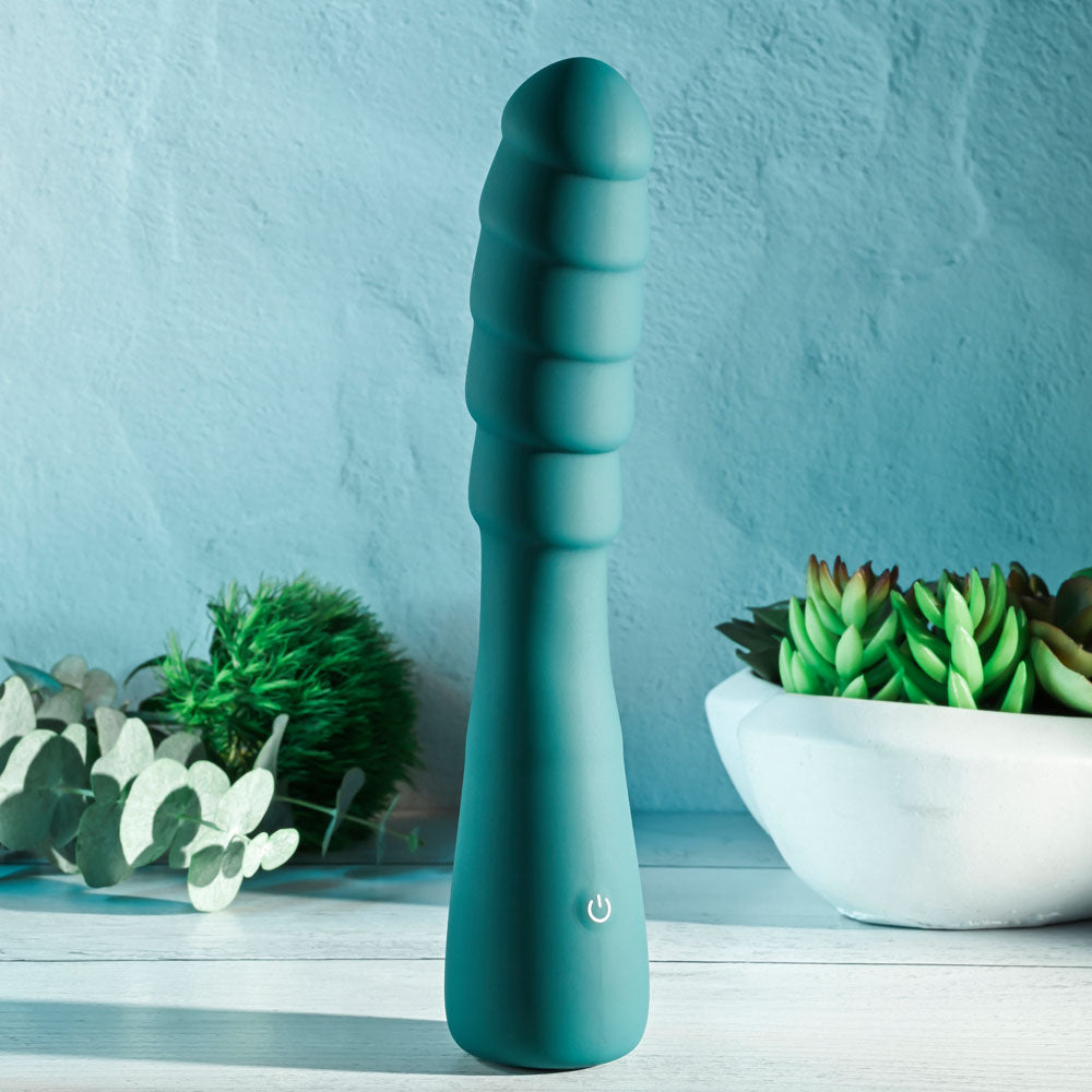 Gender X SCORPION Vibrator 21.2 cm Long Ribbed Design Secondary image