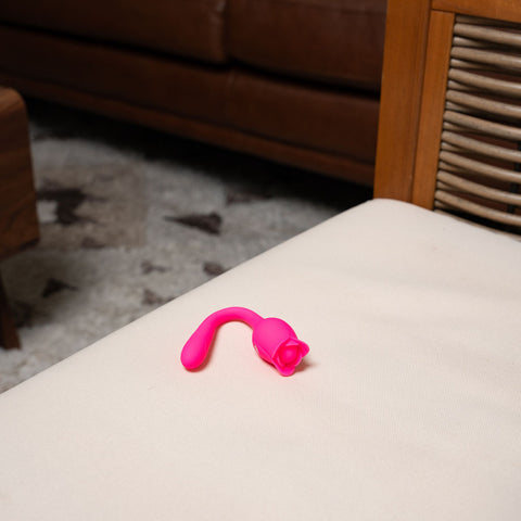 Maia MEADOW Tulip Design Vibrator 14cm Rechargeable STIMULATORS