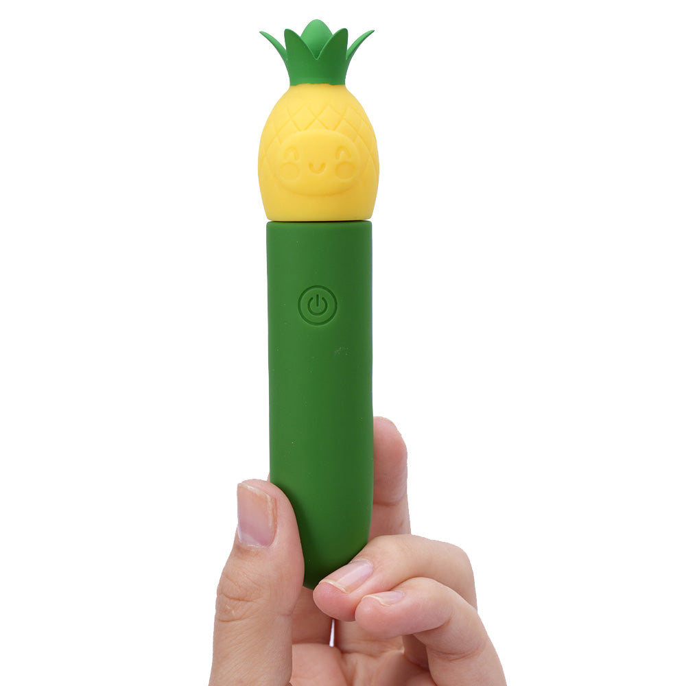 Maia Pina – USB Rechargeable Splashproof 11 cm Bullet Vibrator Secondary image