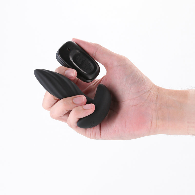 Renegade Flash – USB Rechargeable Wireless Remote-Controlled Vibrating Butt Plug Secondary image