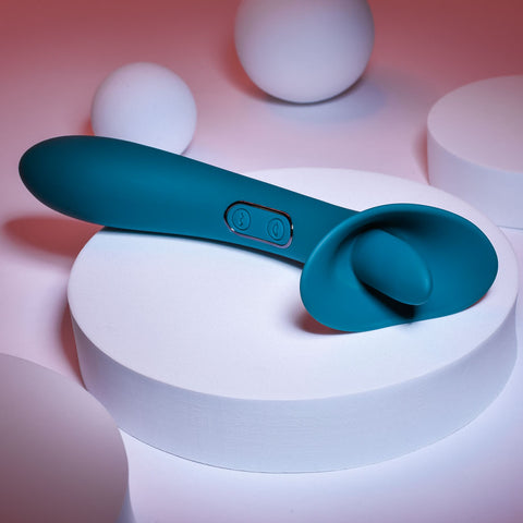 Playboy Pleasure True Indulgence Teal 21.3 cm USB Rechargeable Vibrator with Flicking Tip STIMULATORS