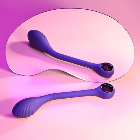 Playboy Pleasure SPOT ON G-Spot Vibrator with 3 Speeds Vibrators