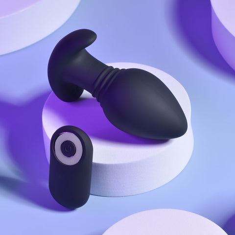 Playboy Pleasure PLUG & PLAY - 10.3 cm USB Rechargeable Vibrating Butt Plug with Wireless Remote ANAL TOYS