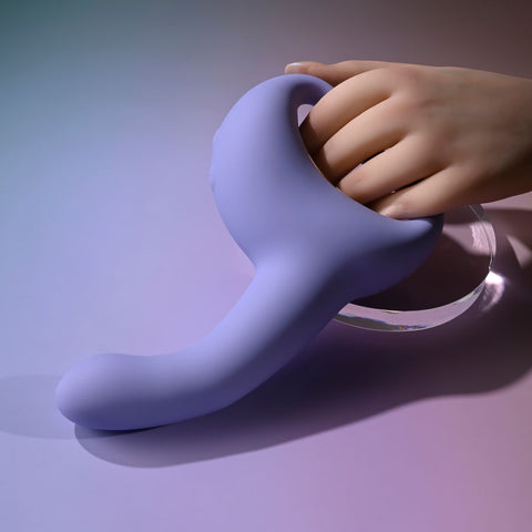 Playboy Pleasure Nice to Meet You 19.5 Centimeter USB Rechargeable Vibrator Vibrators