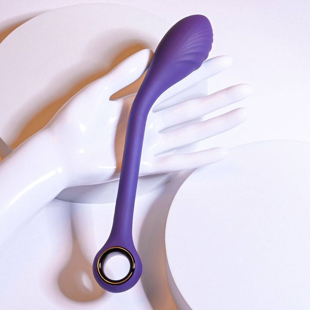 Playboy Pleasure SPOT ON G-Spot Vibrator with 3 Speeds Secondary image