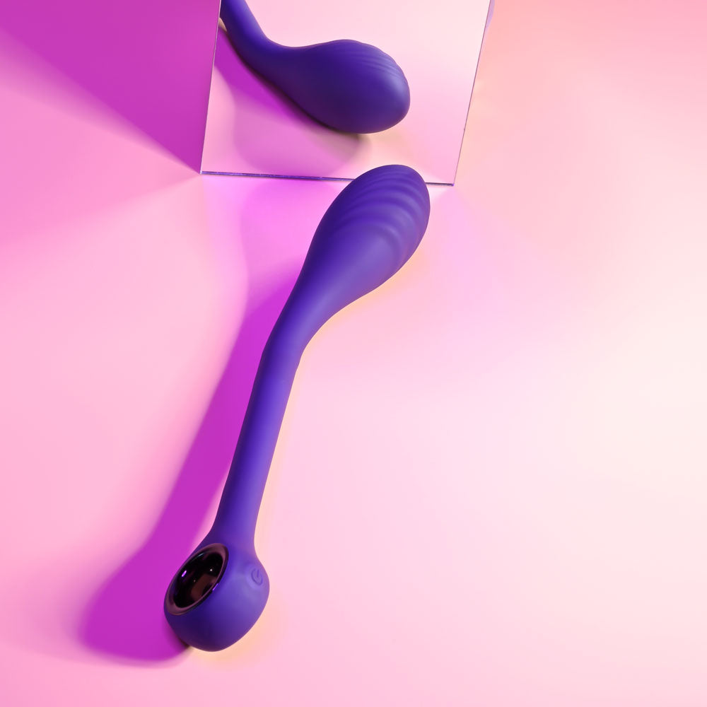 Playboy Pleasure SPOT ON G-Spot Vibrator with 3 Speeds Vibrators
