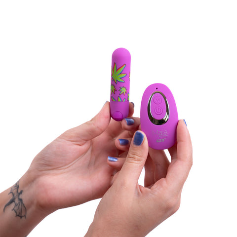 Maia JESSI 420 Remote 7.6 cm Bullet with Wireless Remote > Vibrators > Mini Vibrators