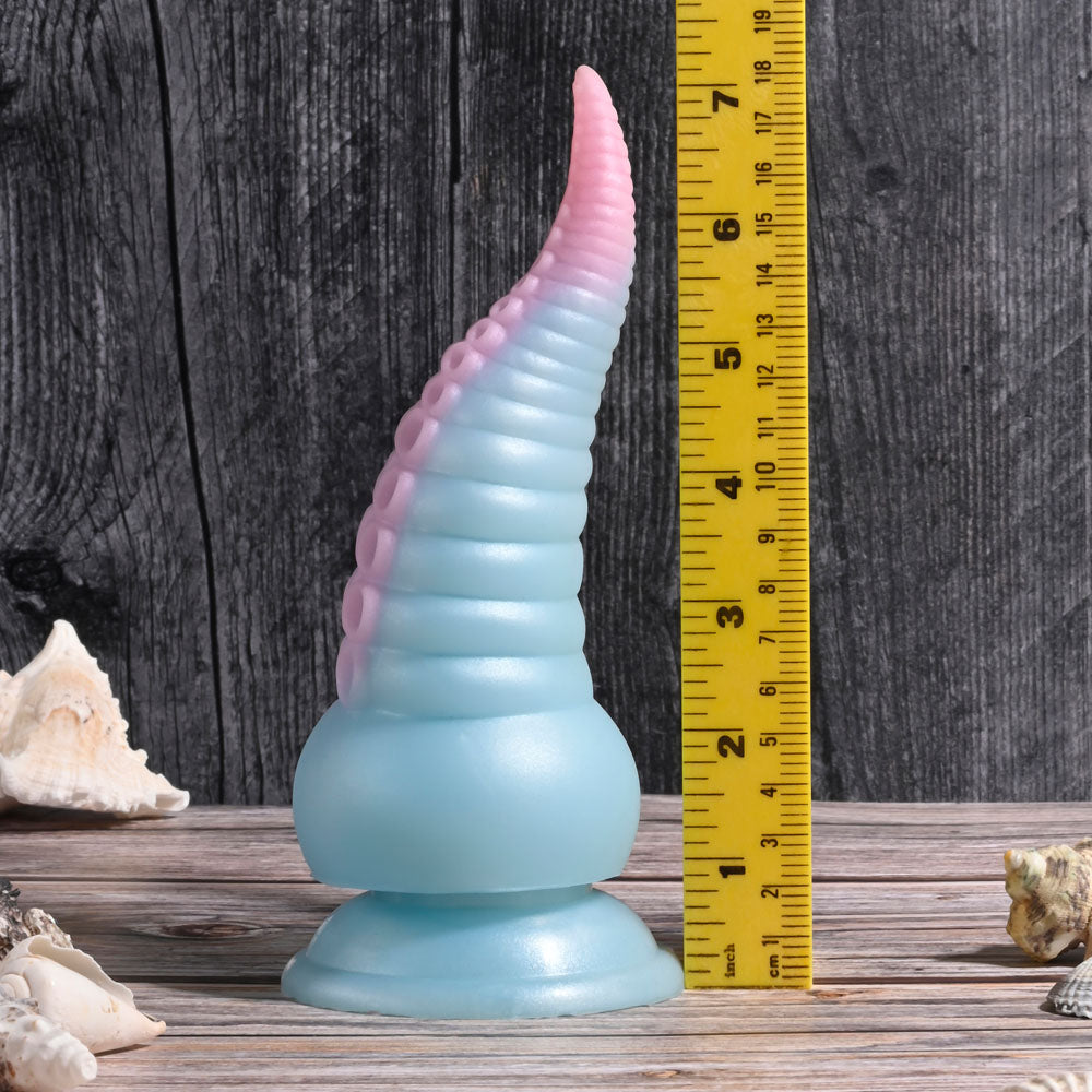 Selopa Stuck On You (7.5 Inch) – Vibrating Dong with Suction Cup > Dildos > Fantasy