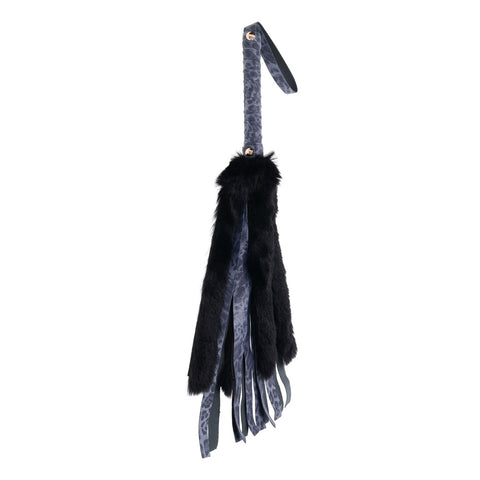 Sex & Mischief Cougar (Navy/Black) – Luxury Faux Fur Flogger Whip > Bondage Gear > Whips & Floggers