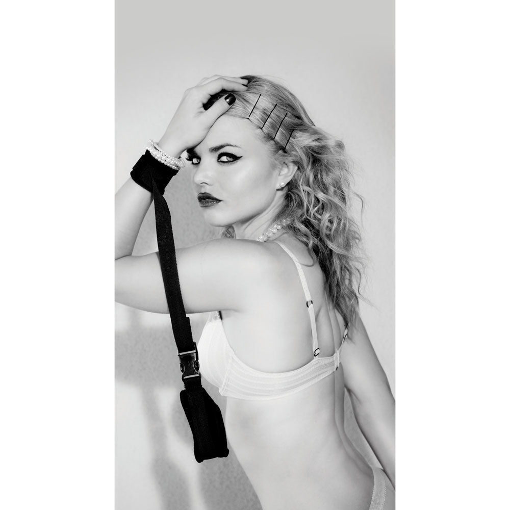 Sex & Mischief Adjustable Handcuffs Restraints