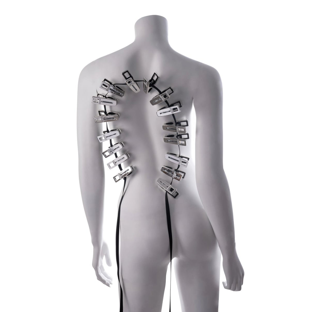 Edge Body Zipper Clothes Pins – Set of 16 Sensation Clamps with Cord Secondary image