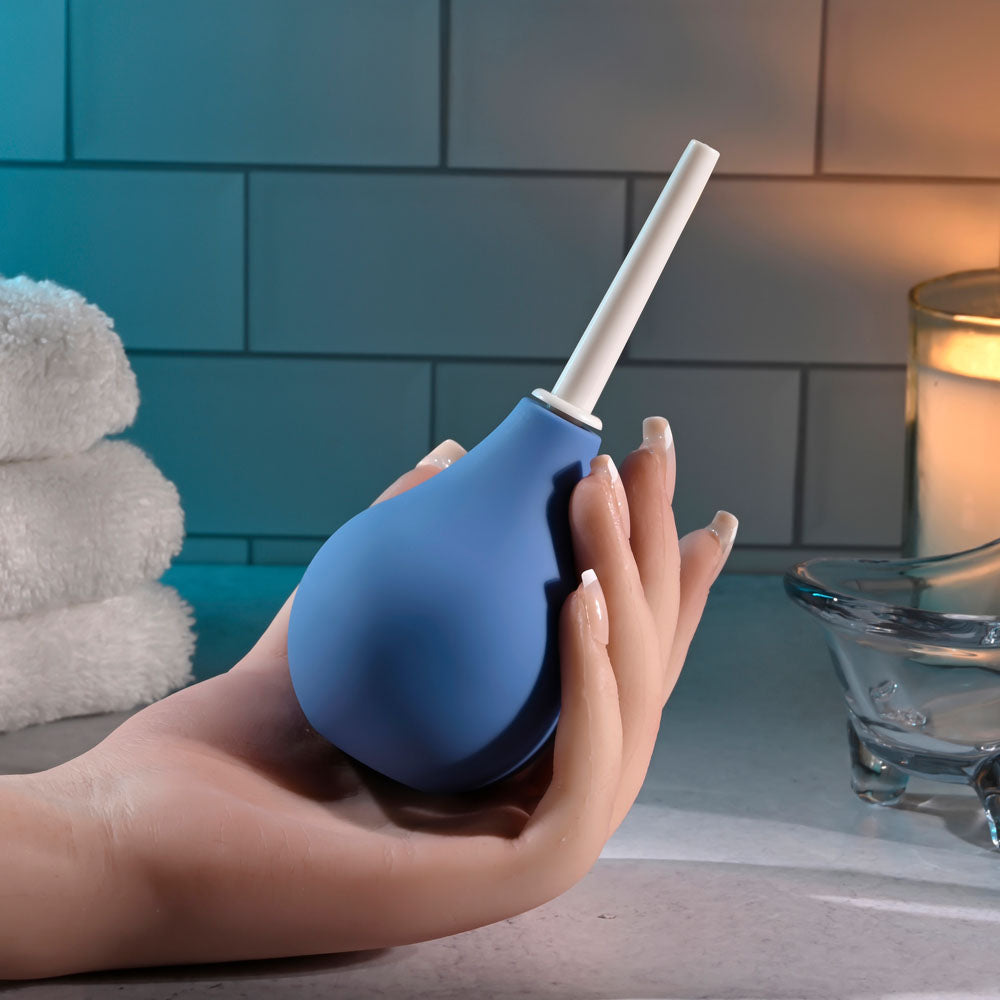 Selopa Squeaky Clean Unisex Douche – Gentle Internal Cleansing Personal Hygiene Device > Essentials > Feminine Care