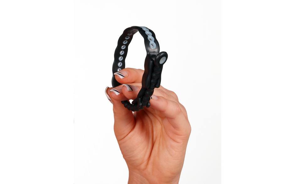 Speed Shift Adjustable Comfort Ring in Black > Cock Ring > Adjustable