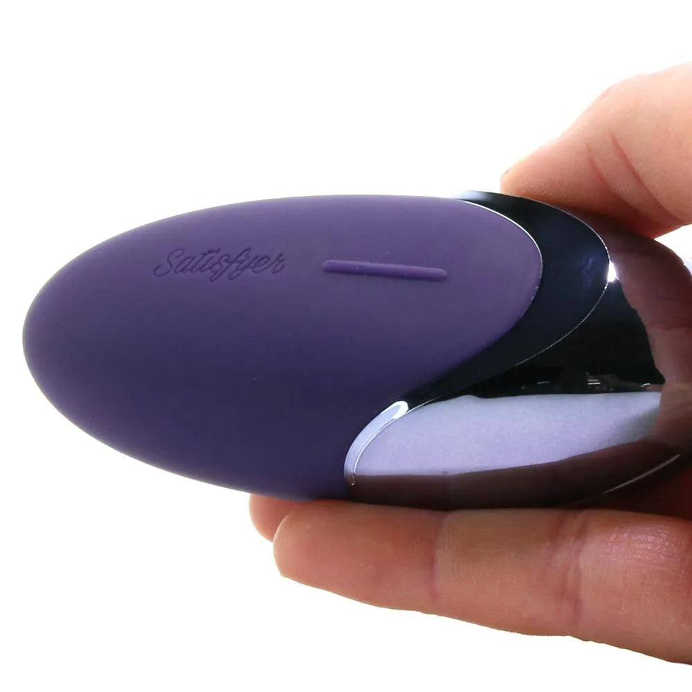 Satisfyer Layons Pleasure – Silky Clitoral Vibrator Secondary image